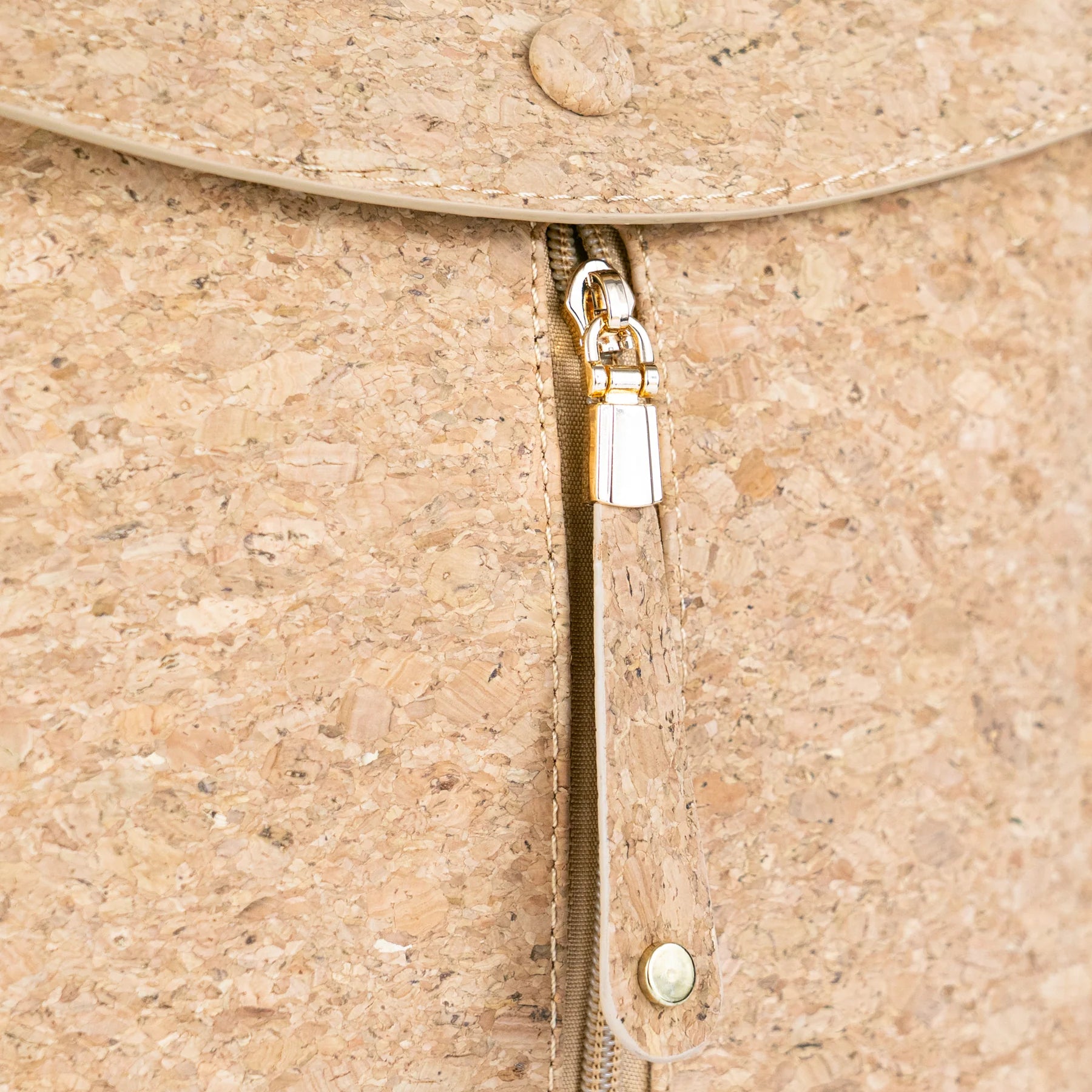 Stylish Natural cork backpack with gold flecks 