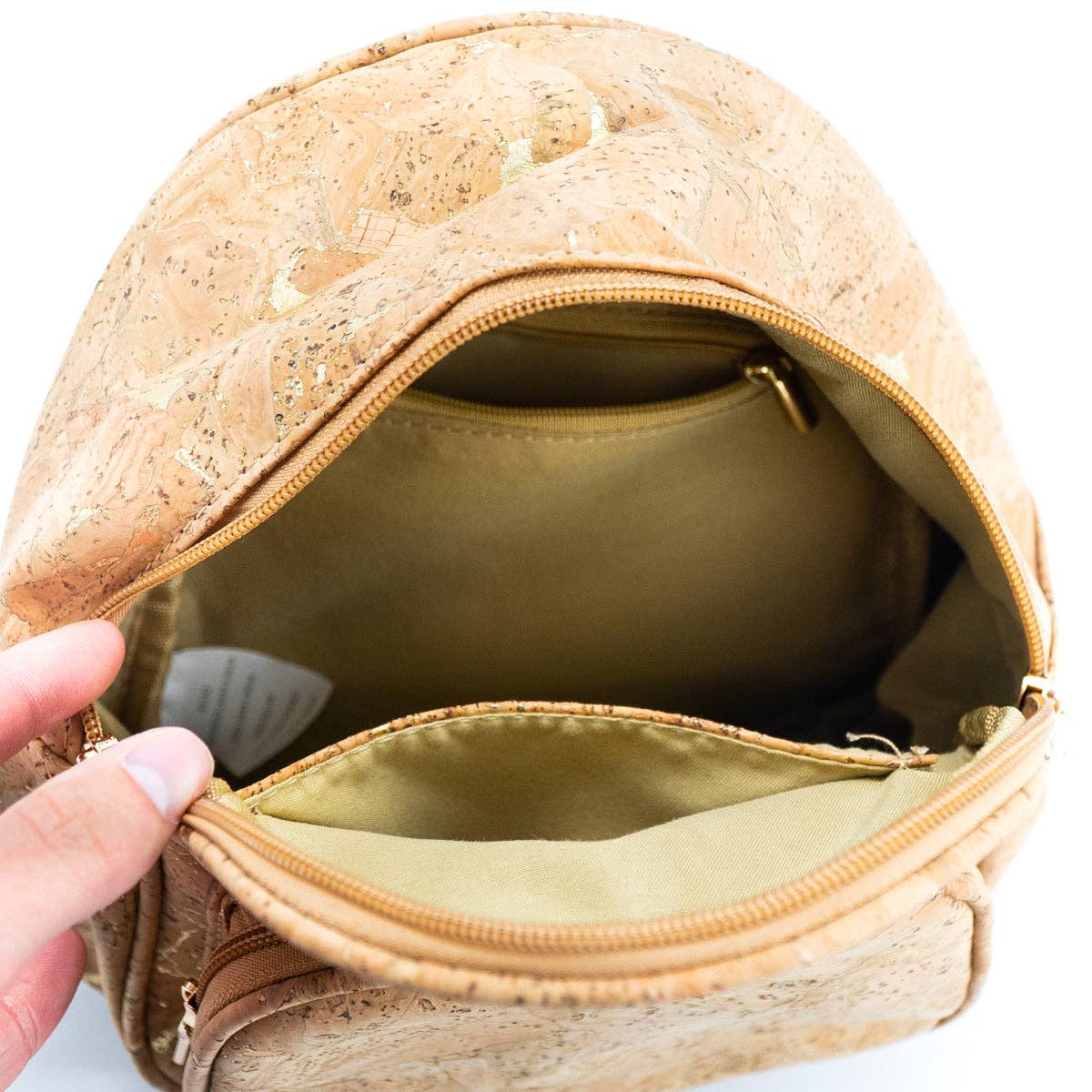 Luxurious cork backpack with golden flakes