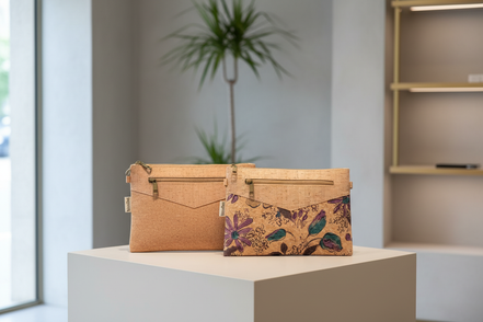 Cork crossbody bags